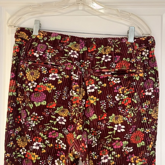 Urban Outfitters corduroy women’s pant - Picture 6 of 7